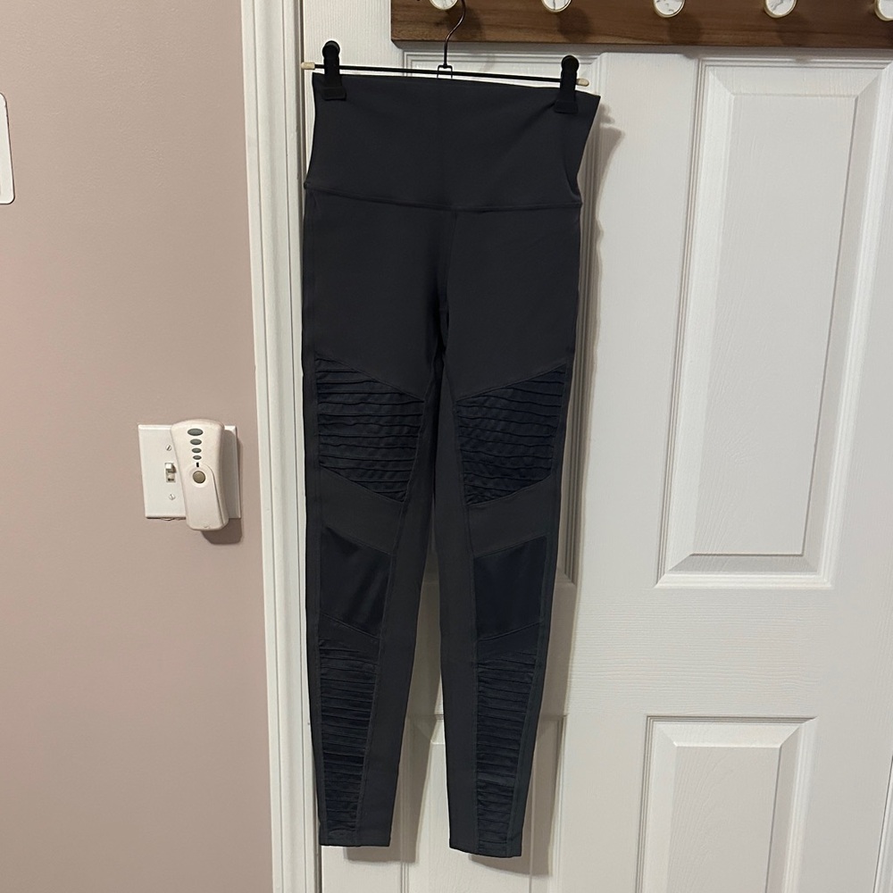ALO Yoga Moto Leggings High Rise full length slate gray